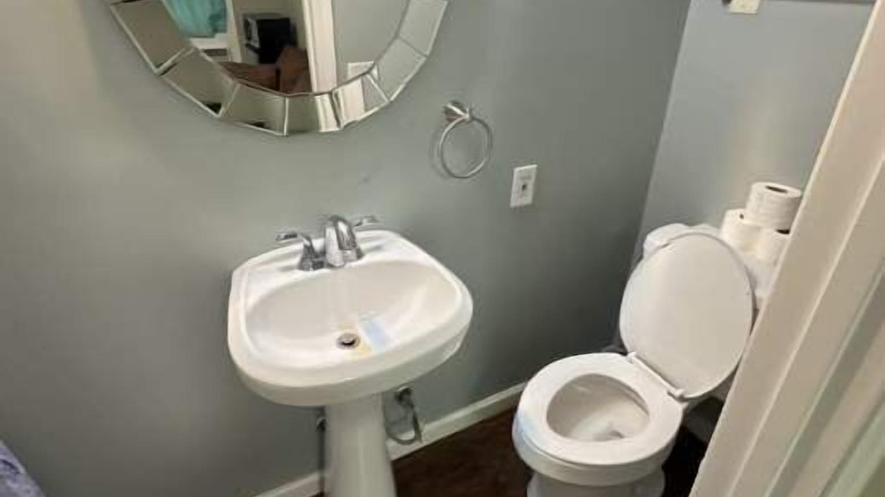 Photo of Bathroom in Hendersonville