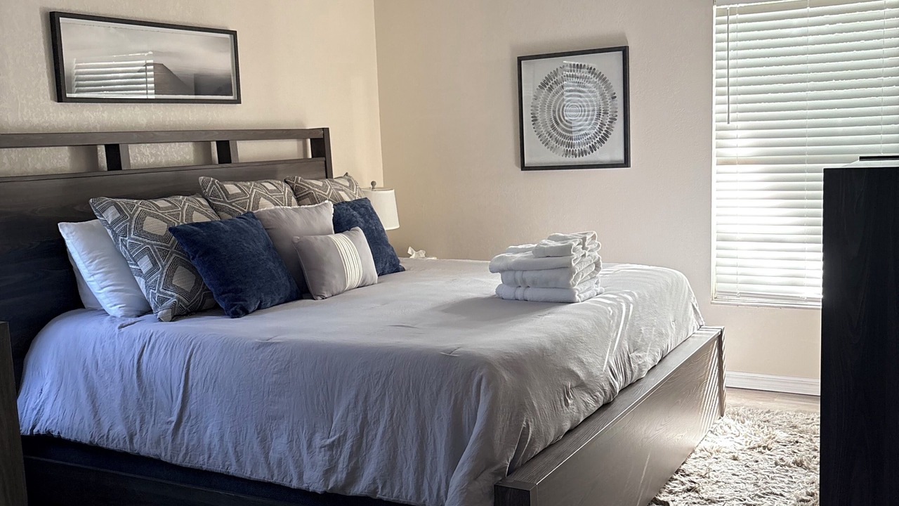 Photo of Bedroom in Indian Beach Sapphire Shores