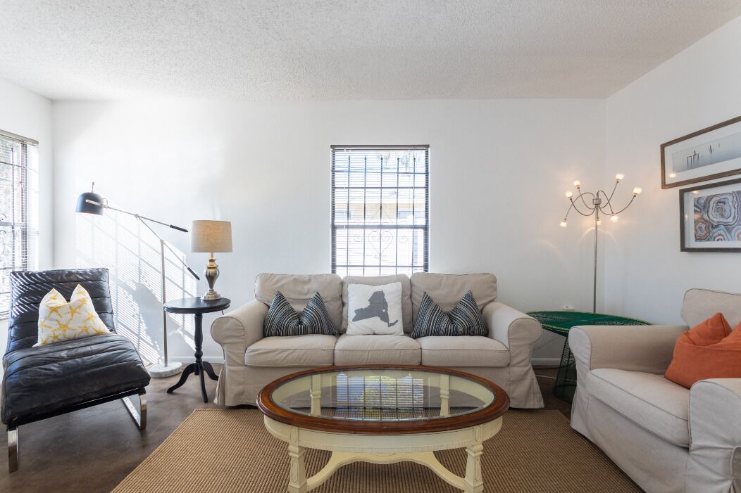 Photo of Livingroom in Central Sarasota