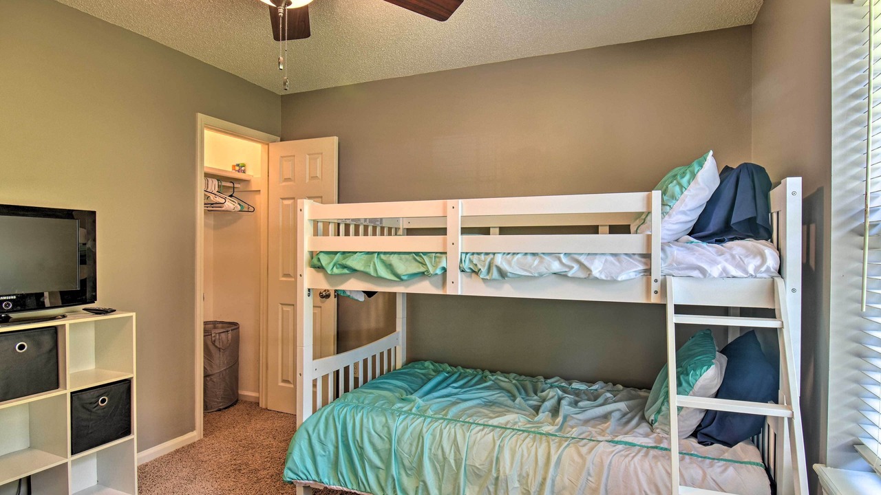 Photo of Bedroom in Piney