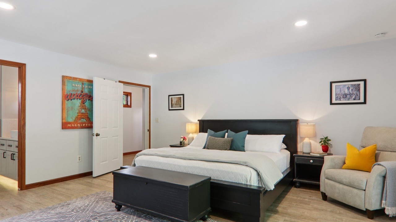 Photo of Bedroom in Fairview