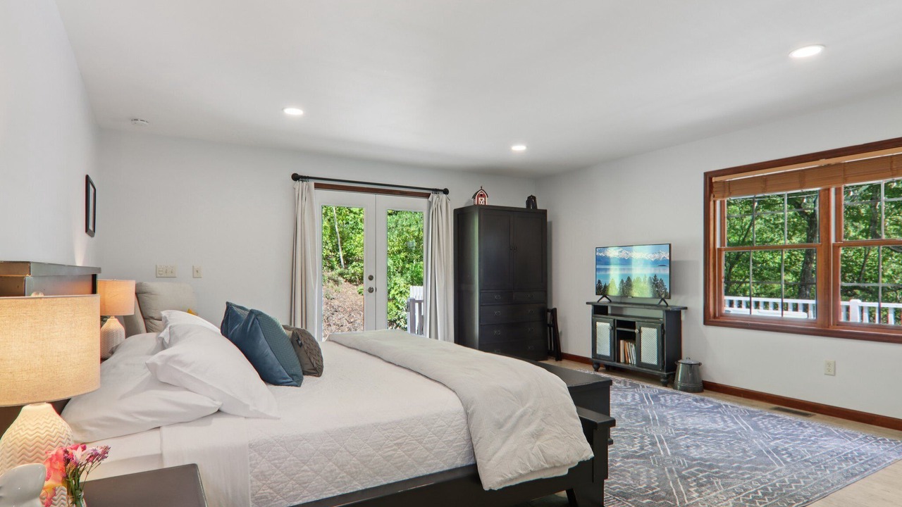 Photo of Bedroom in Fairview