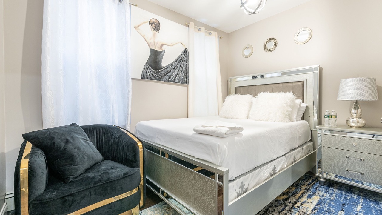 Photo of Bedroom in The Heights