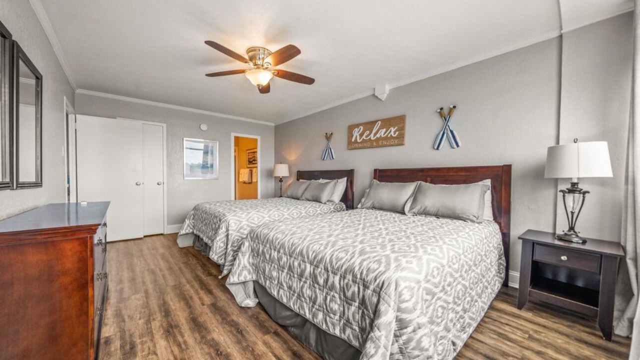 Photo of Bedroom in Mid America