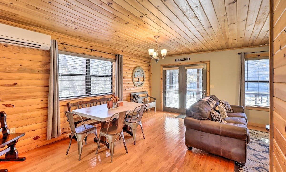 Photo of Livingroom in Mountain View