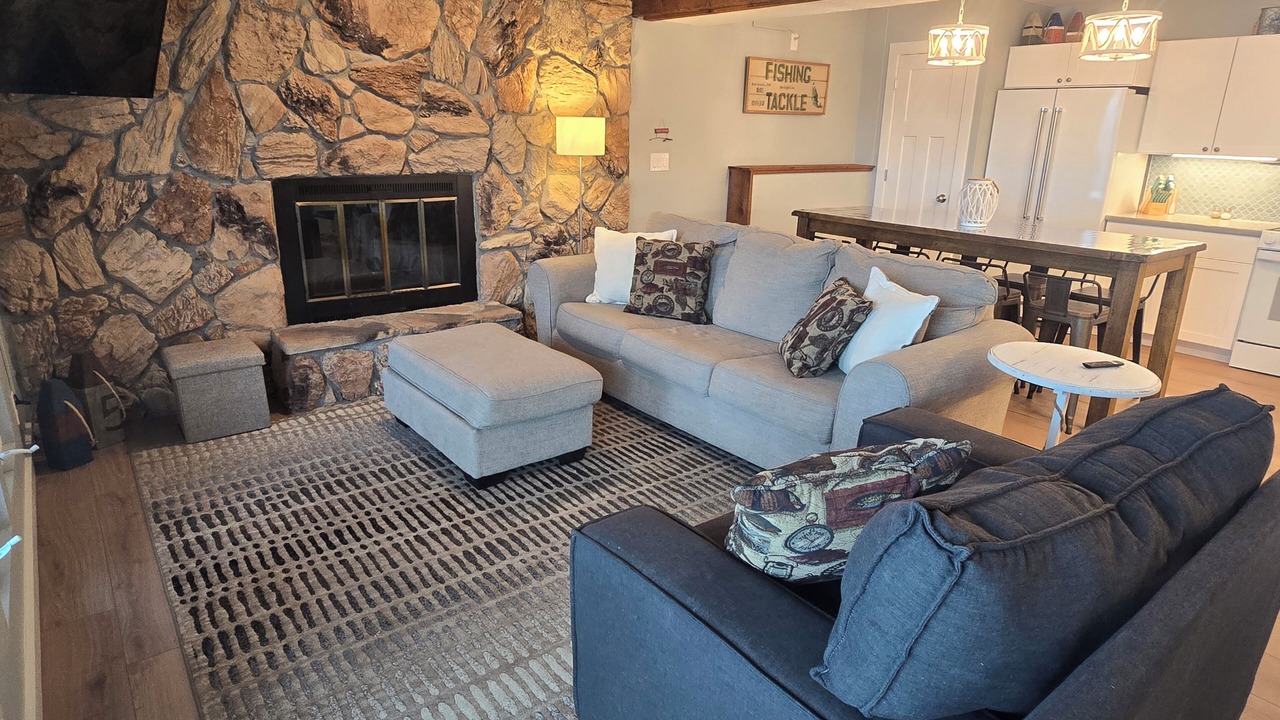 Photo of Bedroom in Lake Ozark