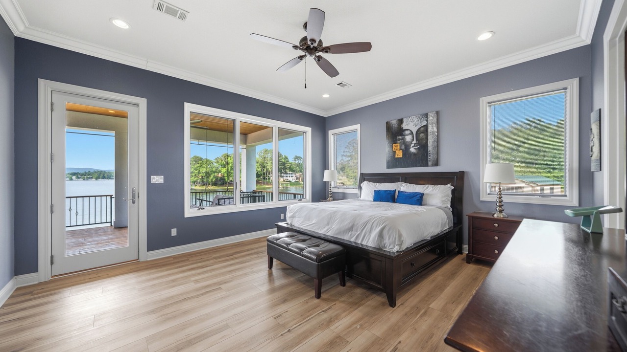 Photo of Bedroom in Lake Hamilton