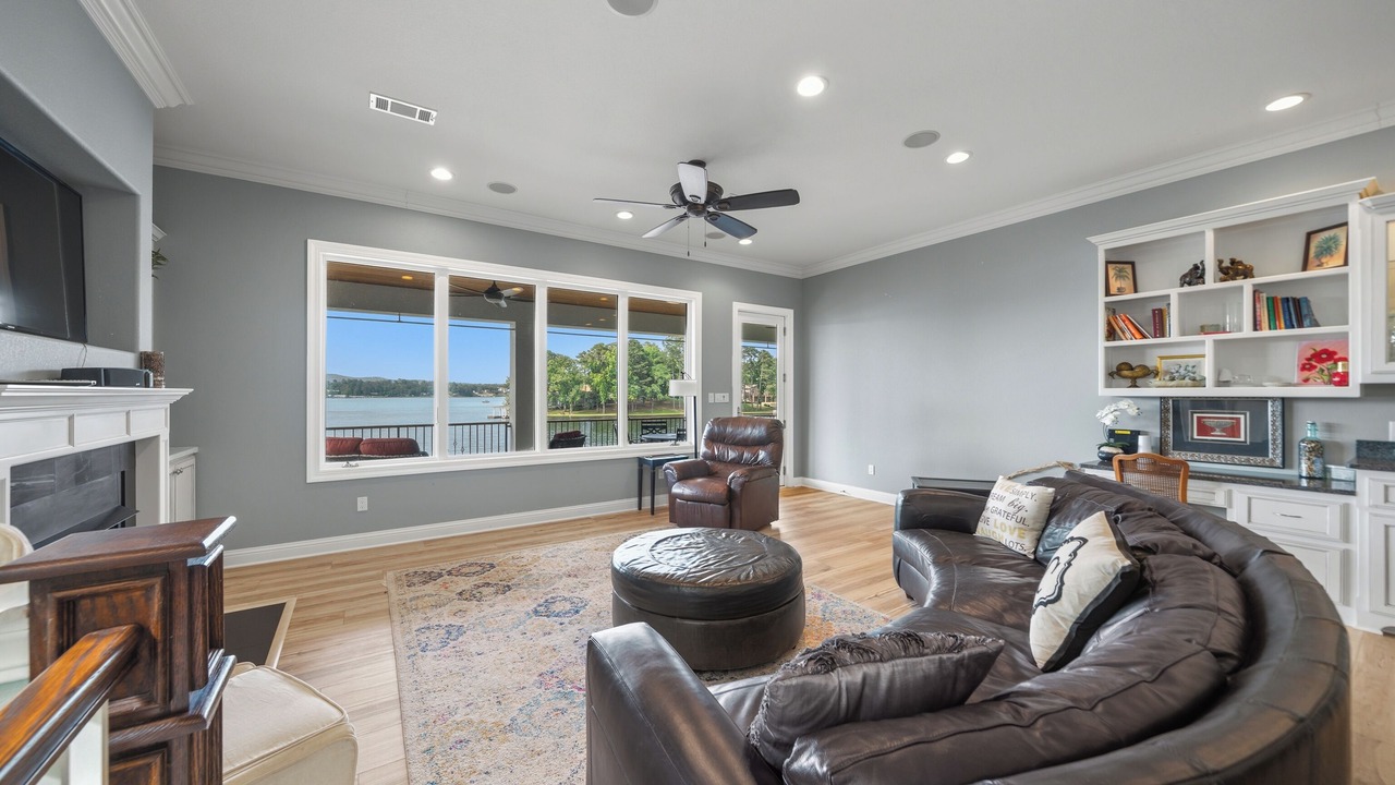 Photo of Livingroom in Lake Hamilton