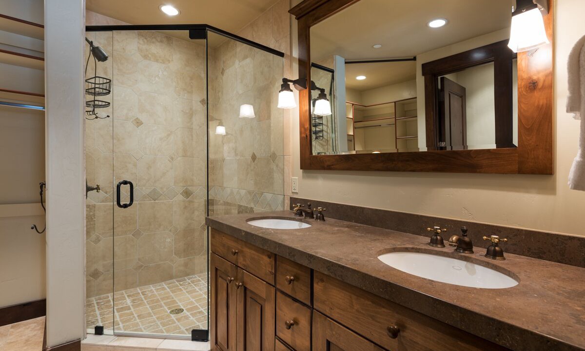 Photo of Bathroom in North Park City
