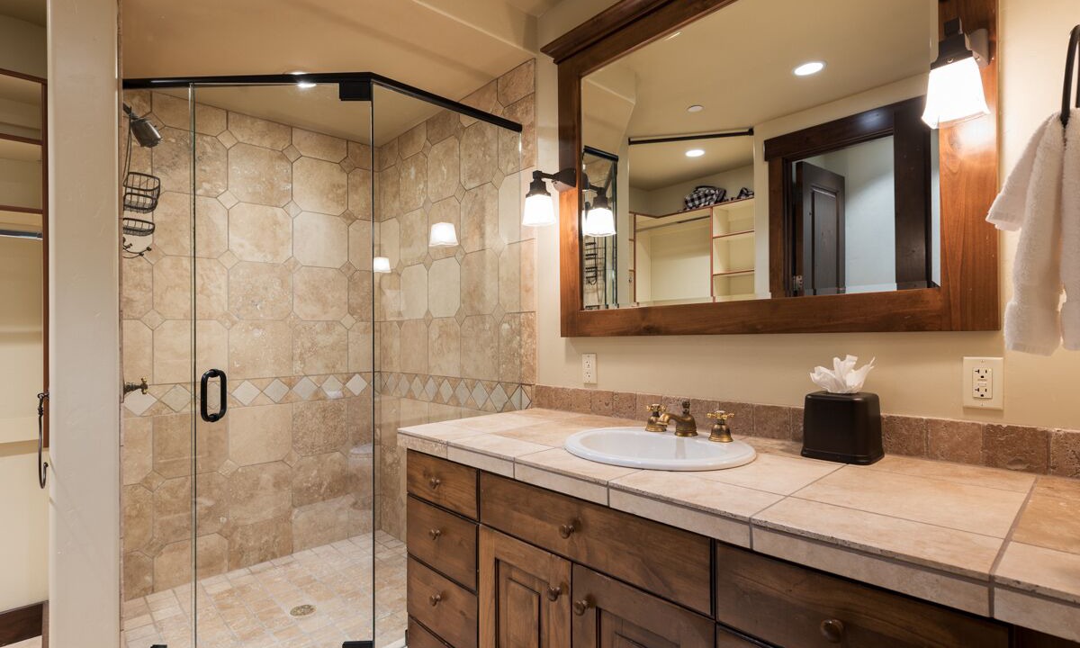 Photo of Bathroom in North Park City