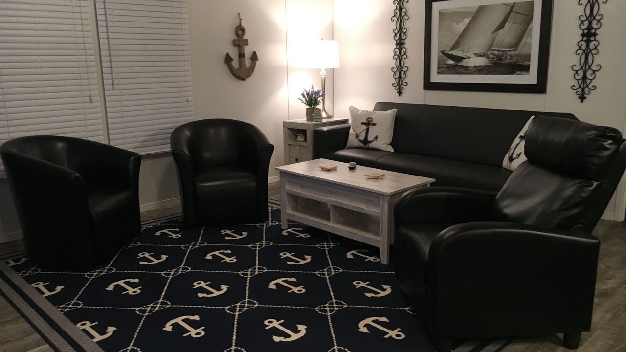 Photo of Livingroom in Jones Mills