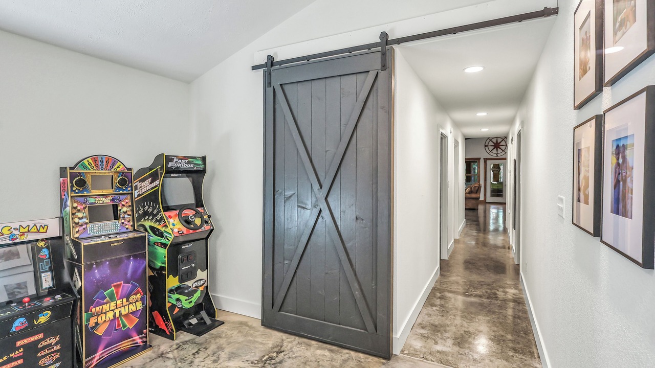 Photo of Bedroom in Daisy