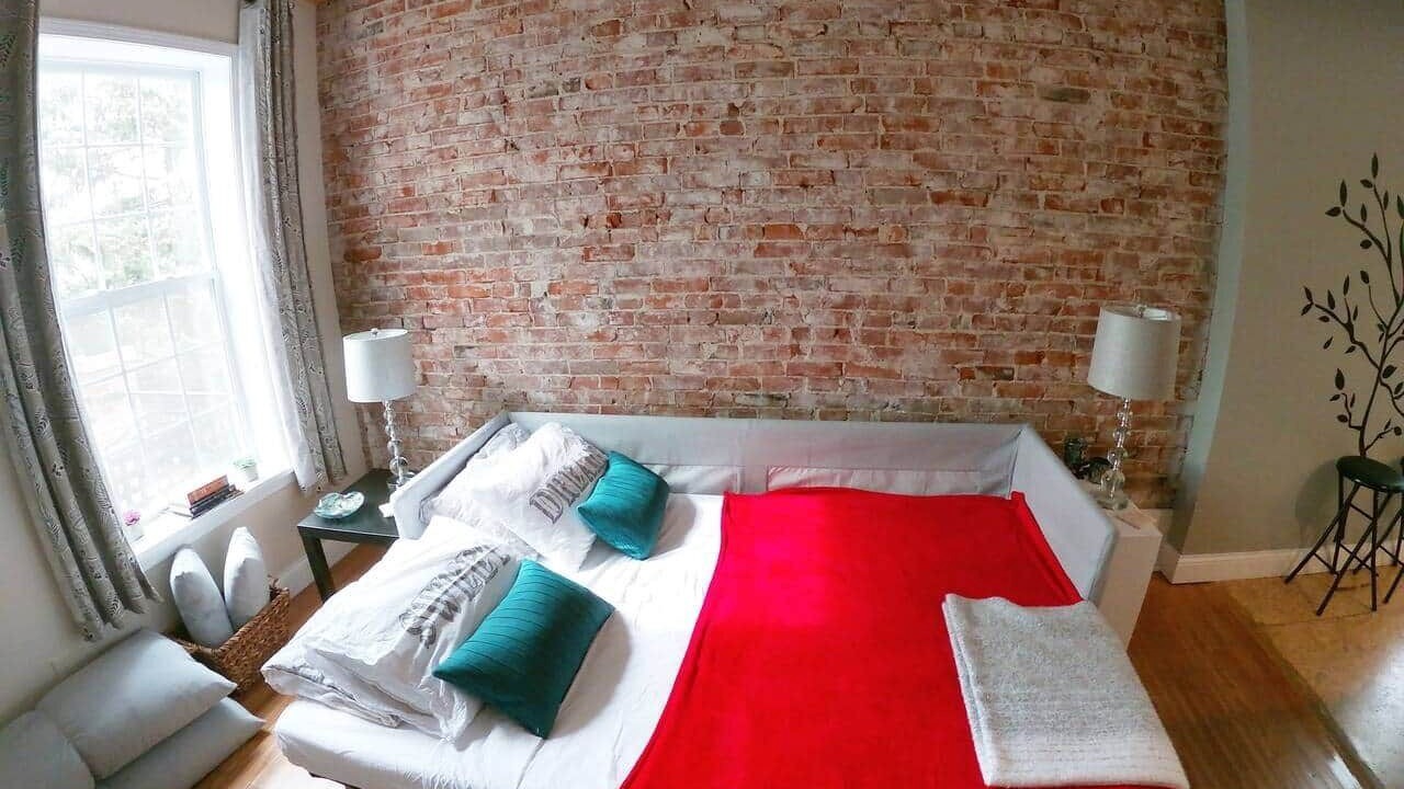 Photo of Bedroom in Southwest Garden