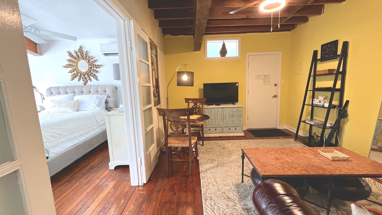 Photo of Bedroom in Laurel Park