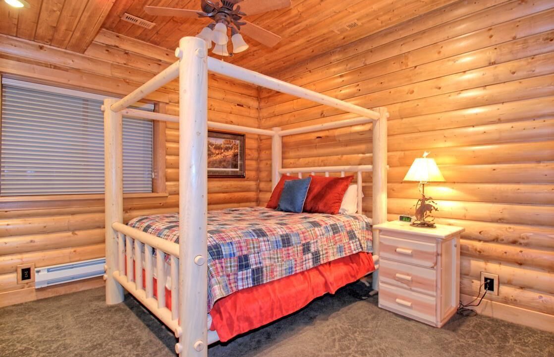 Photo of Bedroom in Sundance