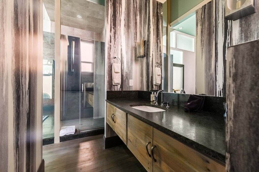 Photo of Bathroom in Downtown Nashville