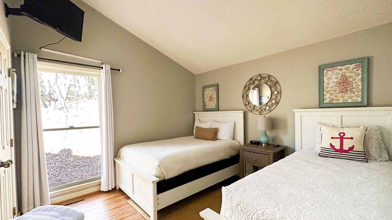 Photo of Bedroom in Lake Lure