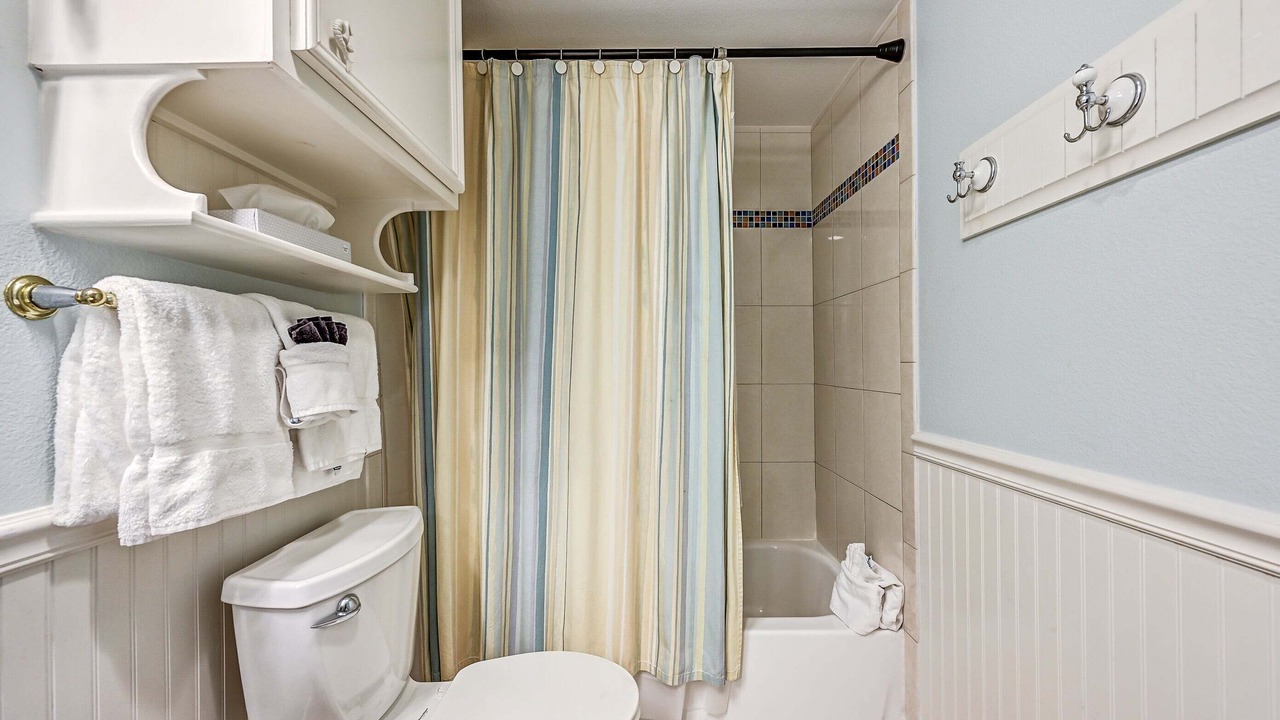 Photo of Bathroom in Galveston