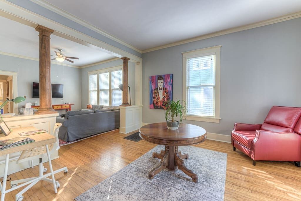 Photo of Livingroom in Cooper-Young Historic District