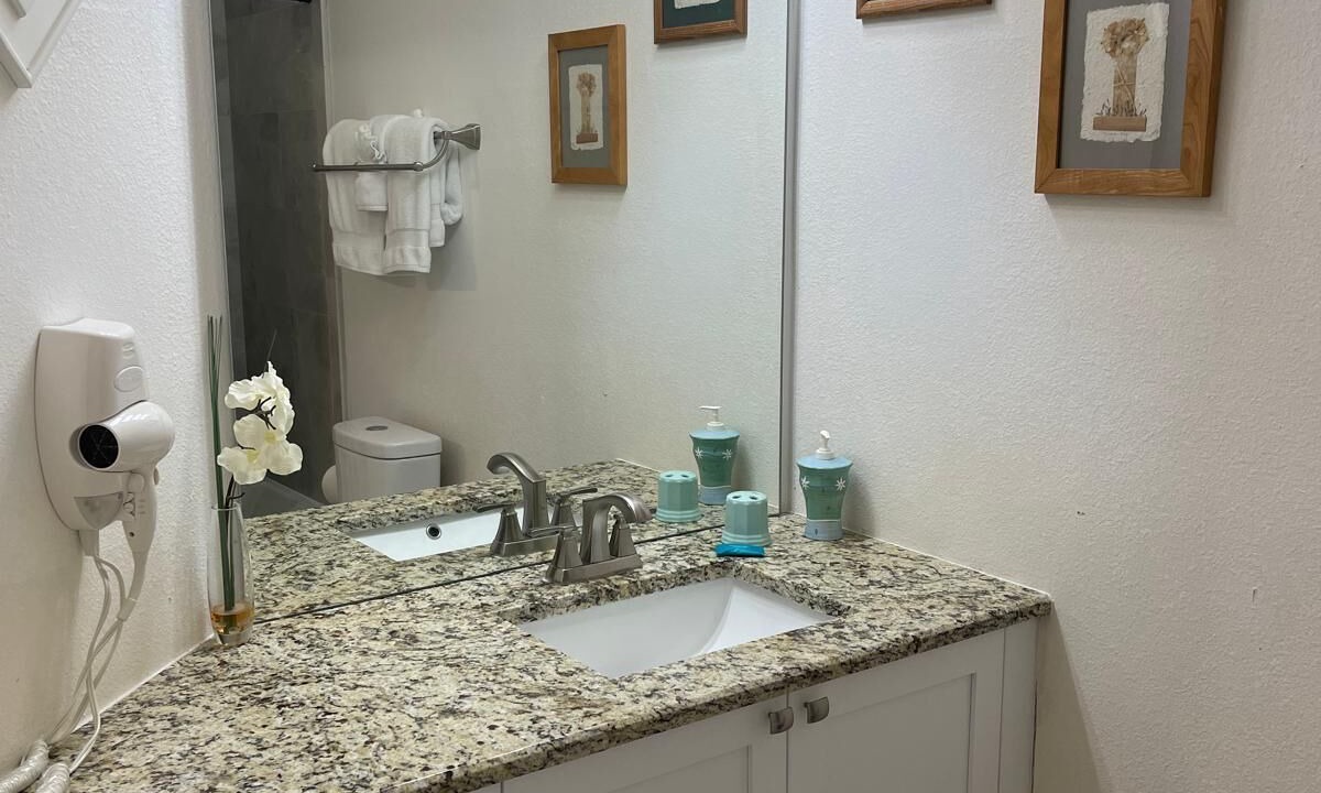 Photo of Bathroom in Windsor Palms