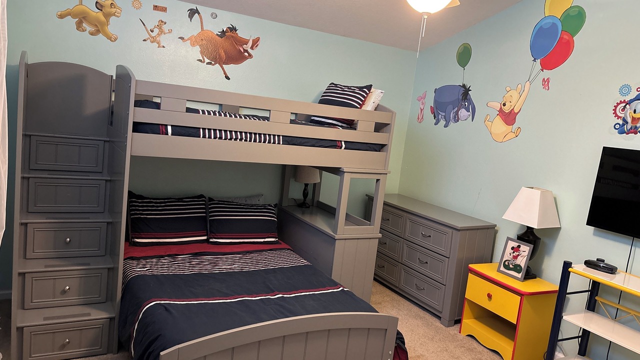 Photo of Bedroom in Windsor Palms
