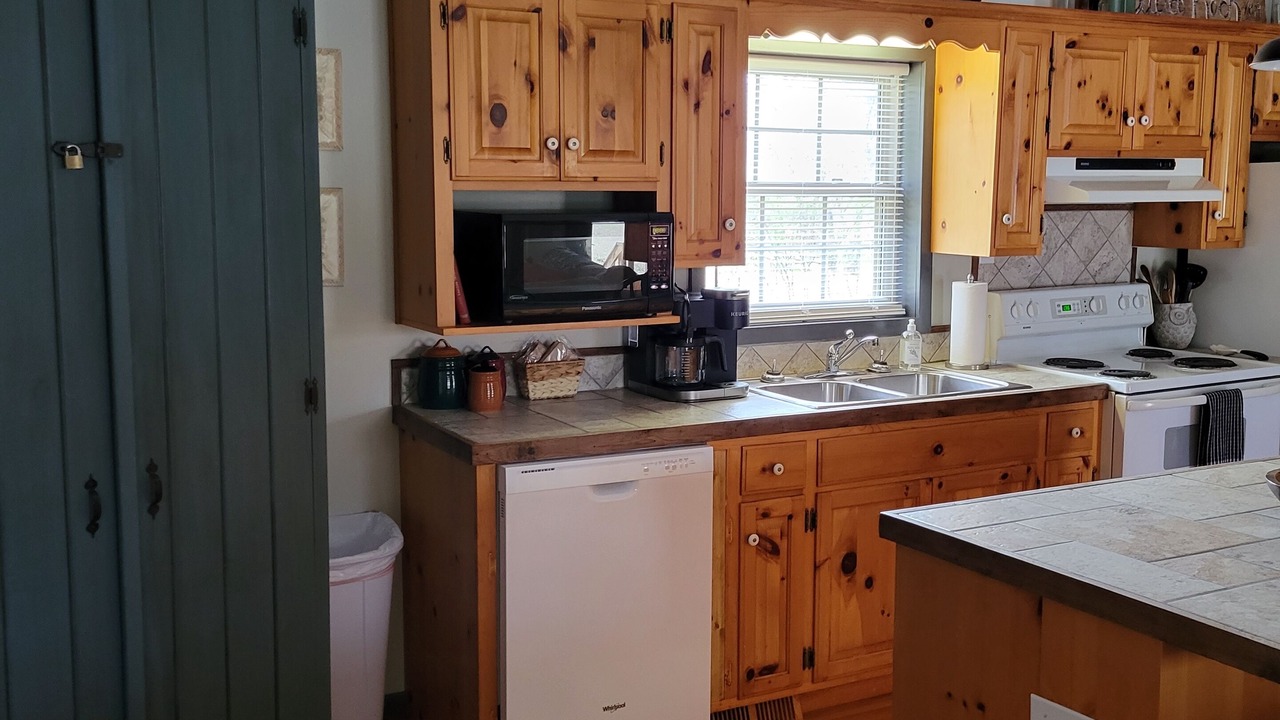Photo of Kitchen in Calico Rock