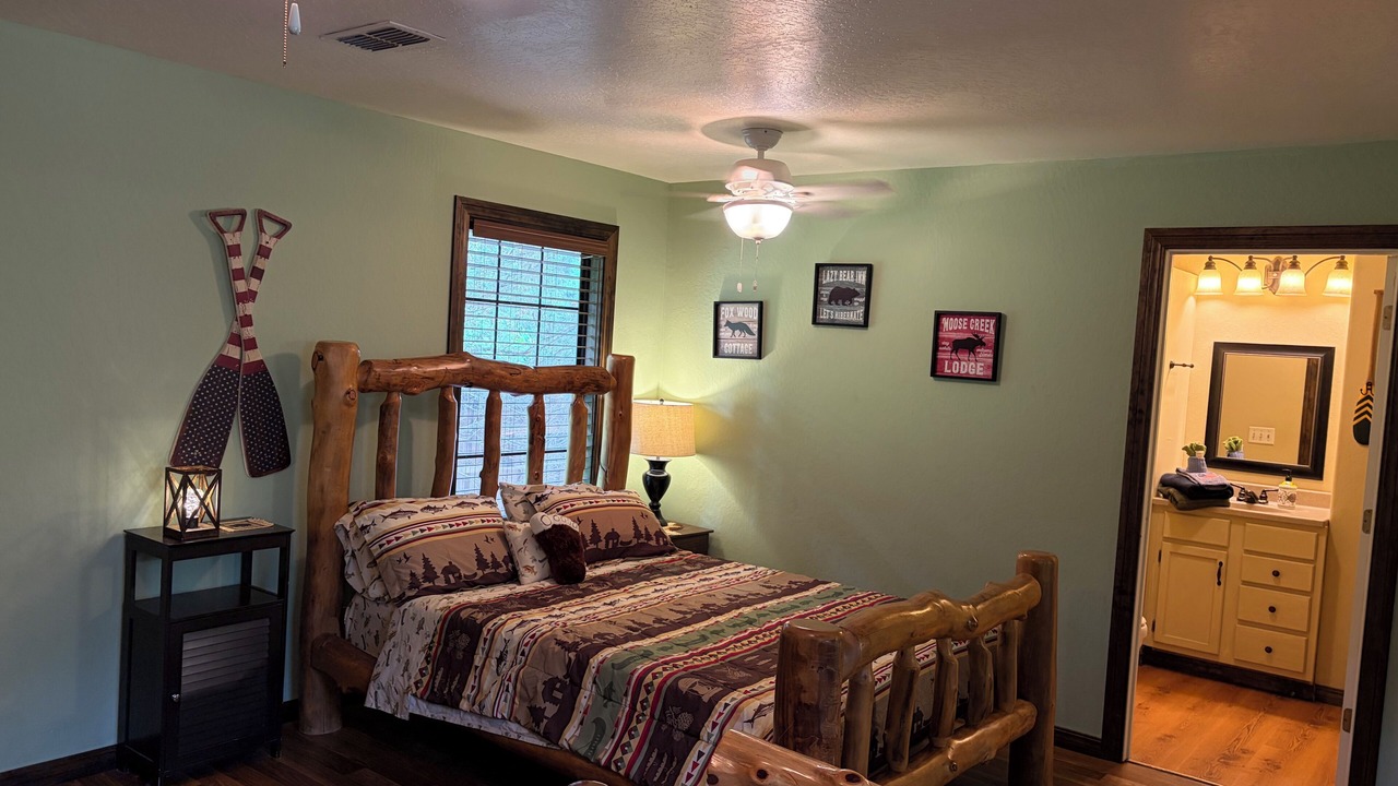 Photo of Bedroom in Smithville