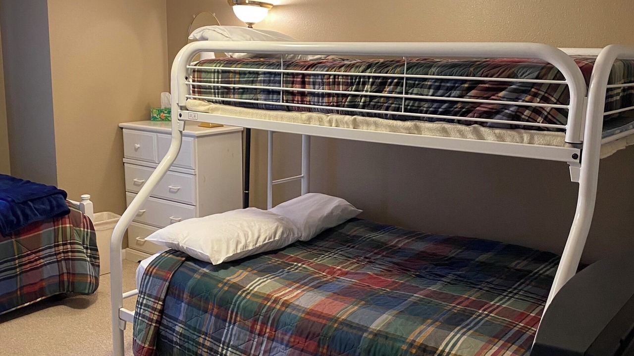Photo of Bedroom in Osage Beach