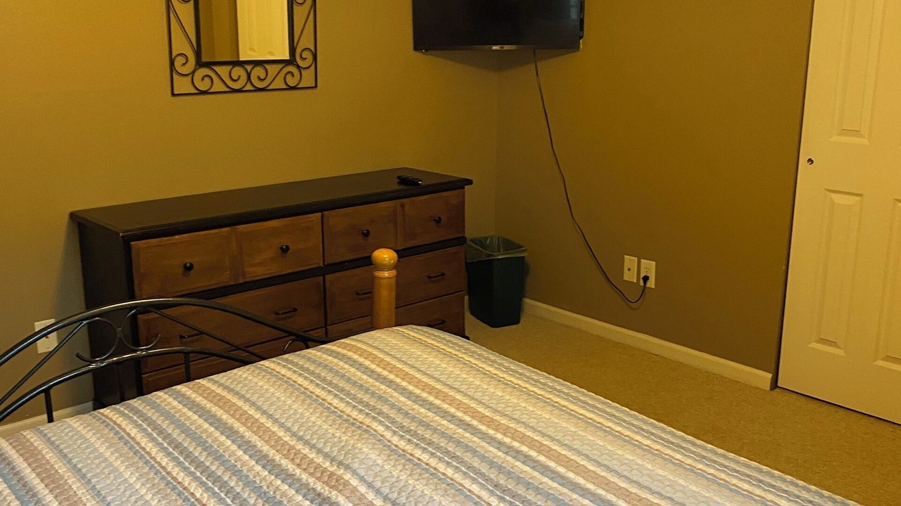 Photo of Bedroom in Osage Beach