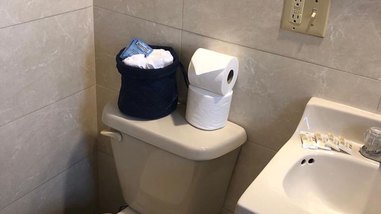 Photo of Bathroom in Union City