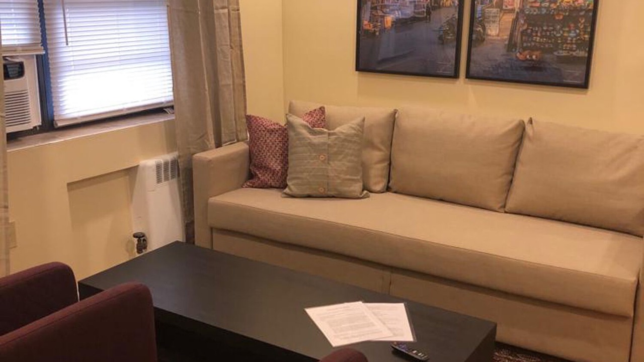 Photo of Livingroom in Union City