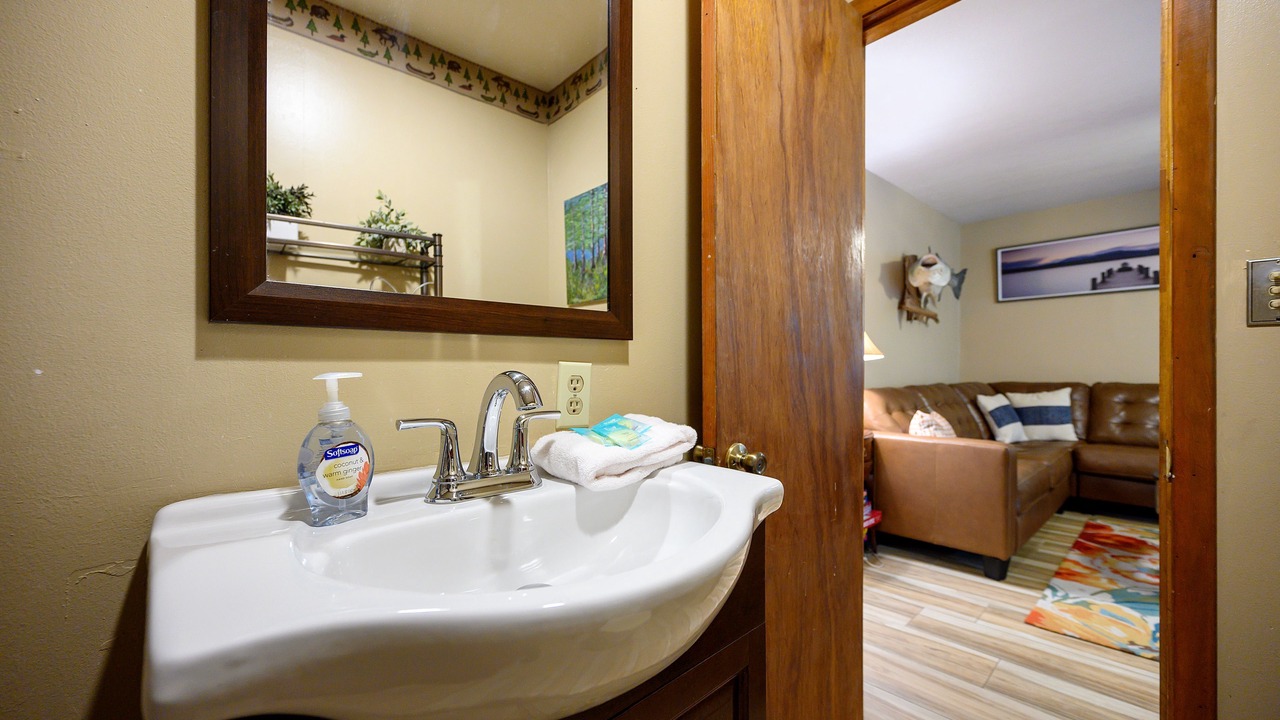 Photo of Bathroom in Broken Bow
