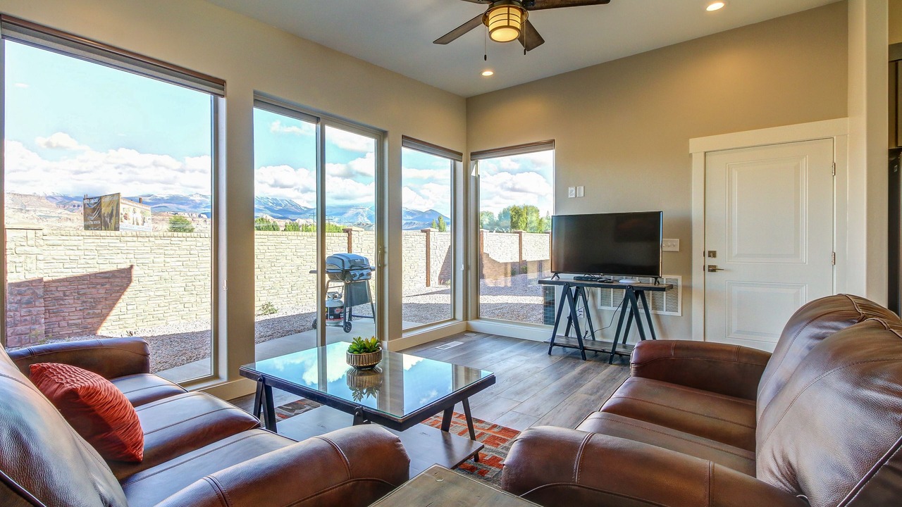 Photo of Livingroom in Moab South Valley