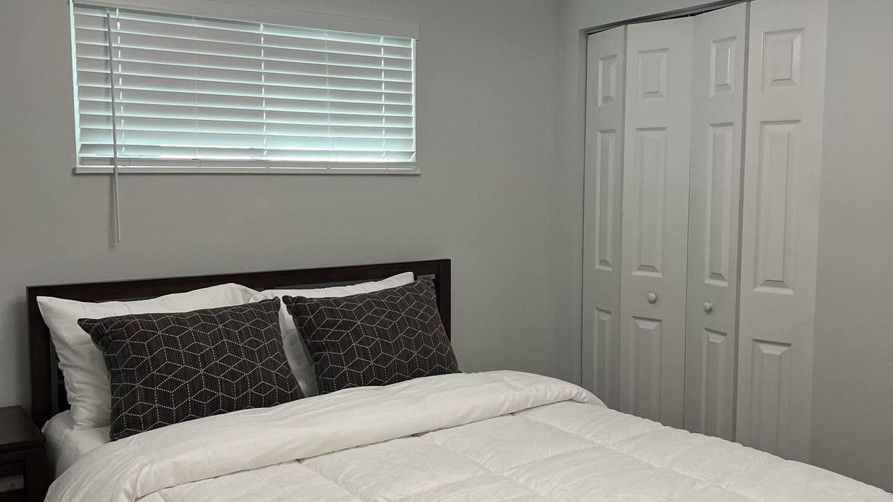 Photo of Bedroom in Gillespie Park