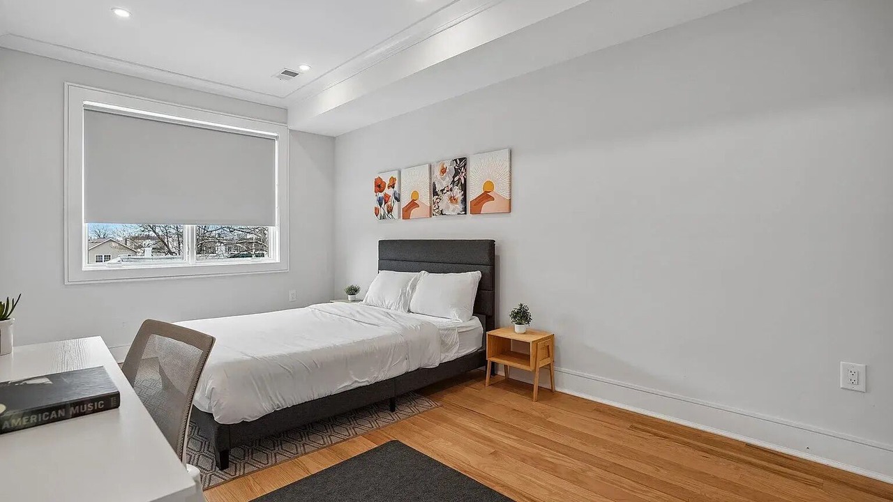 Photo of Bedroom in The Heights