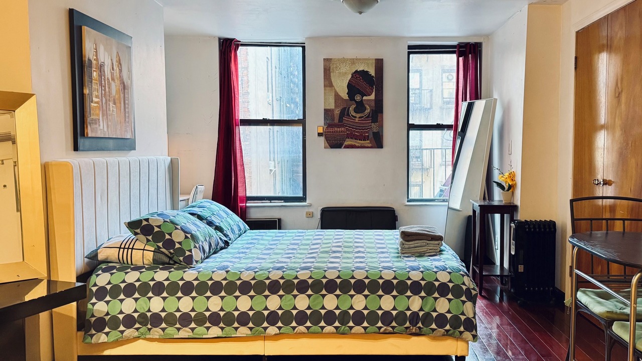 Photo of Bedroom in Lower East Side