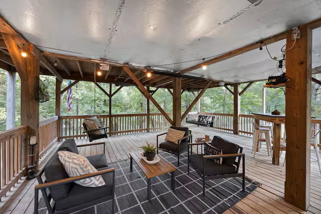Photo of Outdoor in Morris Chapel