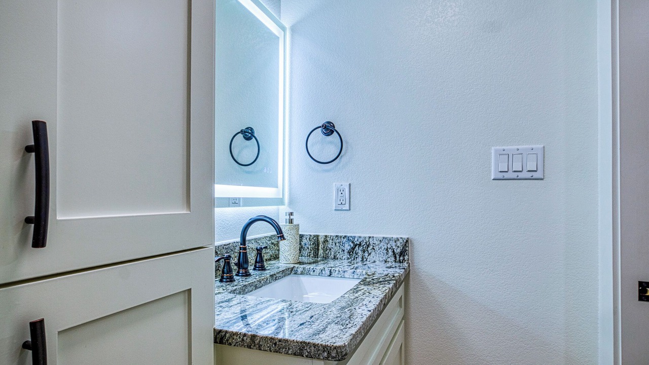 Photo of Bathroom in Hot Springs Village
