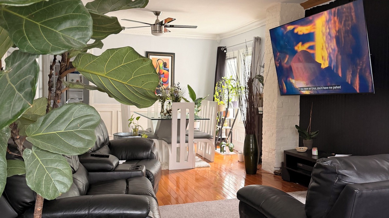 Photo of Livingroom in Montclair