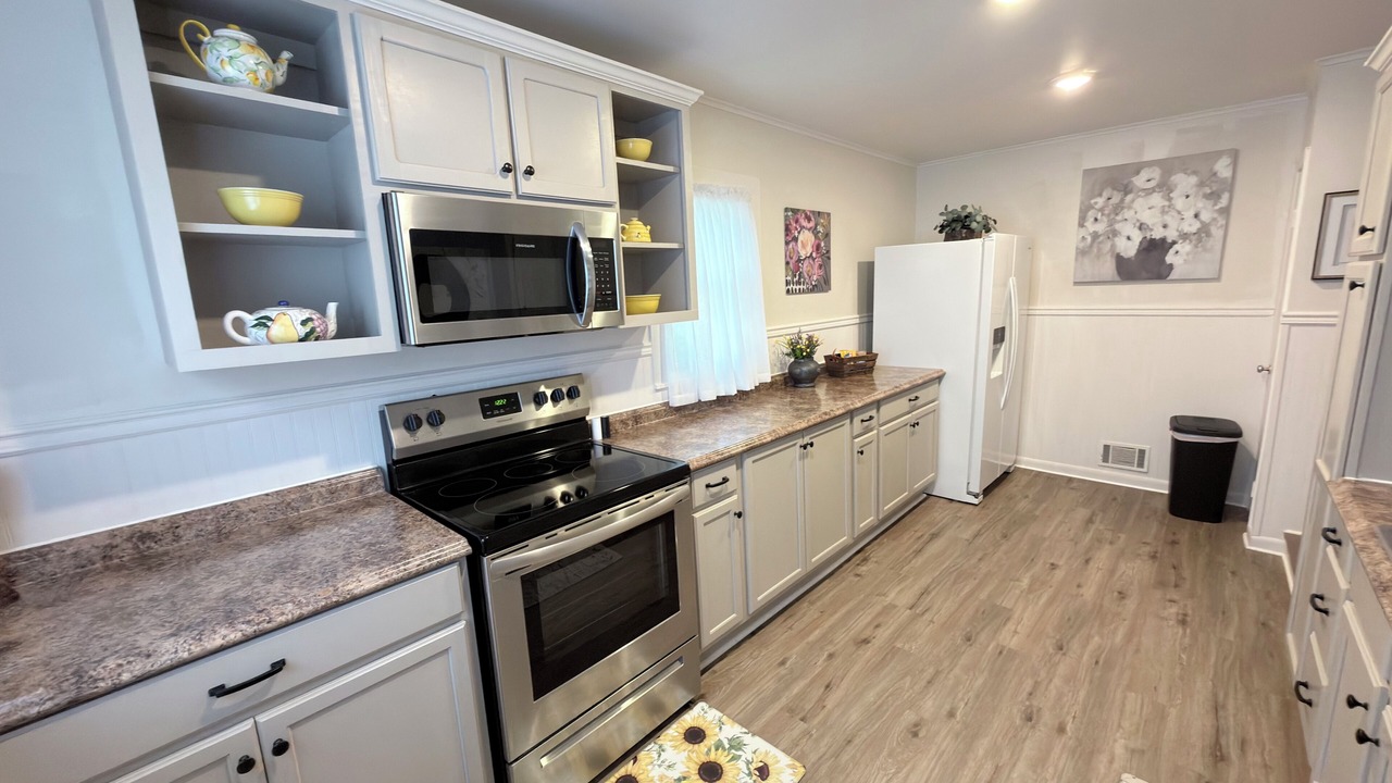 Photo of Kitchen in Batesville