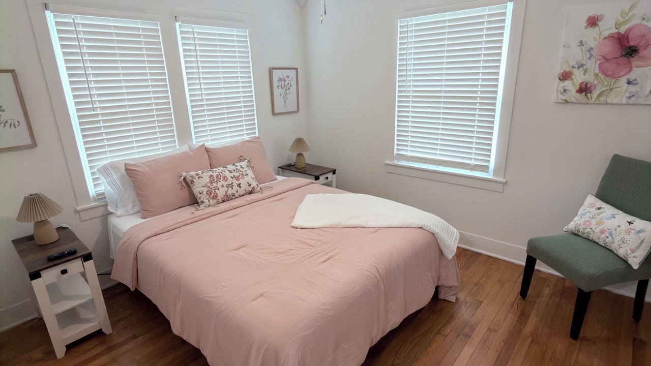 Photo of Bedroom in Batesville
