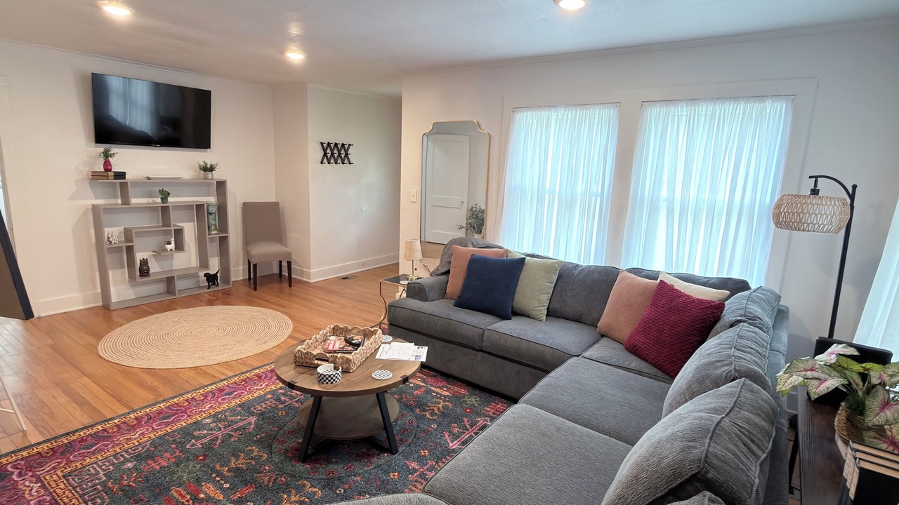 Photo of Livingroom in Batesville