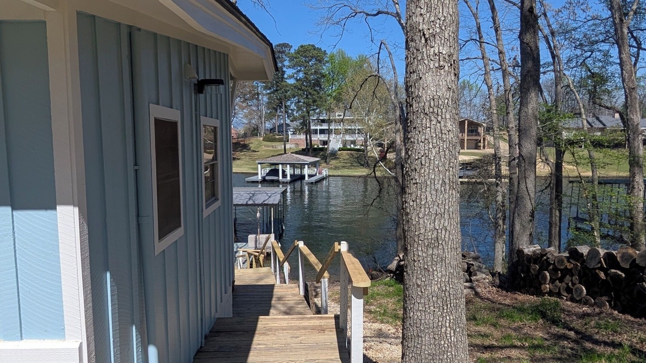 Photo of Outdoor in Lake Hamilton