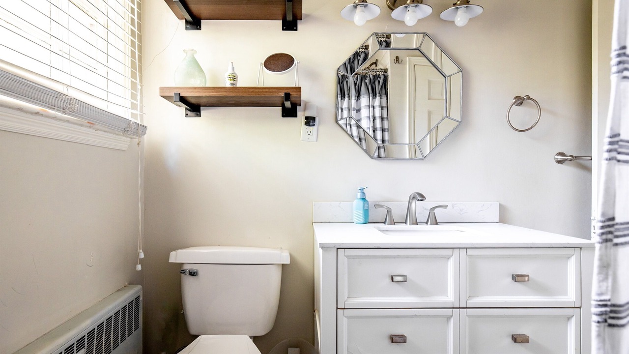 Photo of Bathroom in Berclair