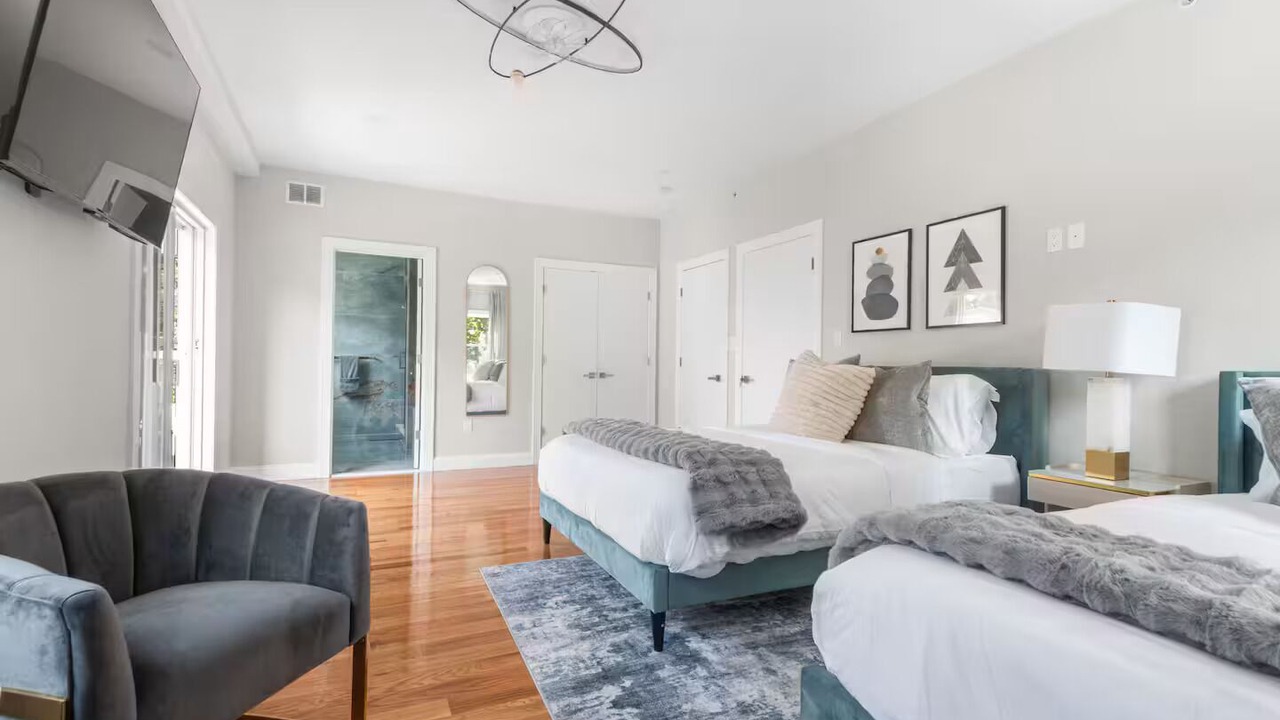 Photo of Bedroom in West Side