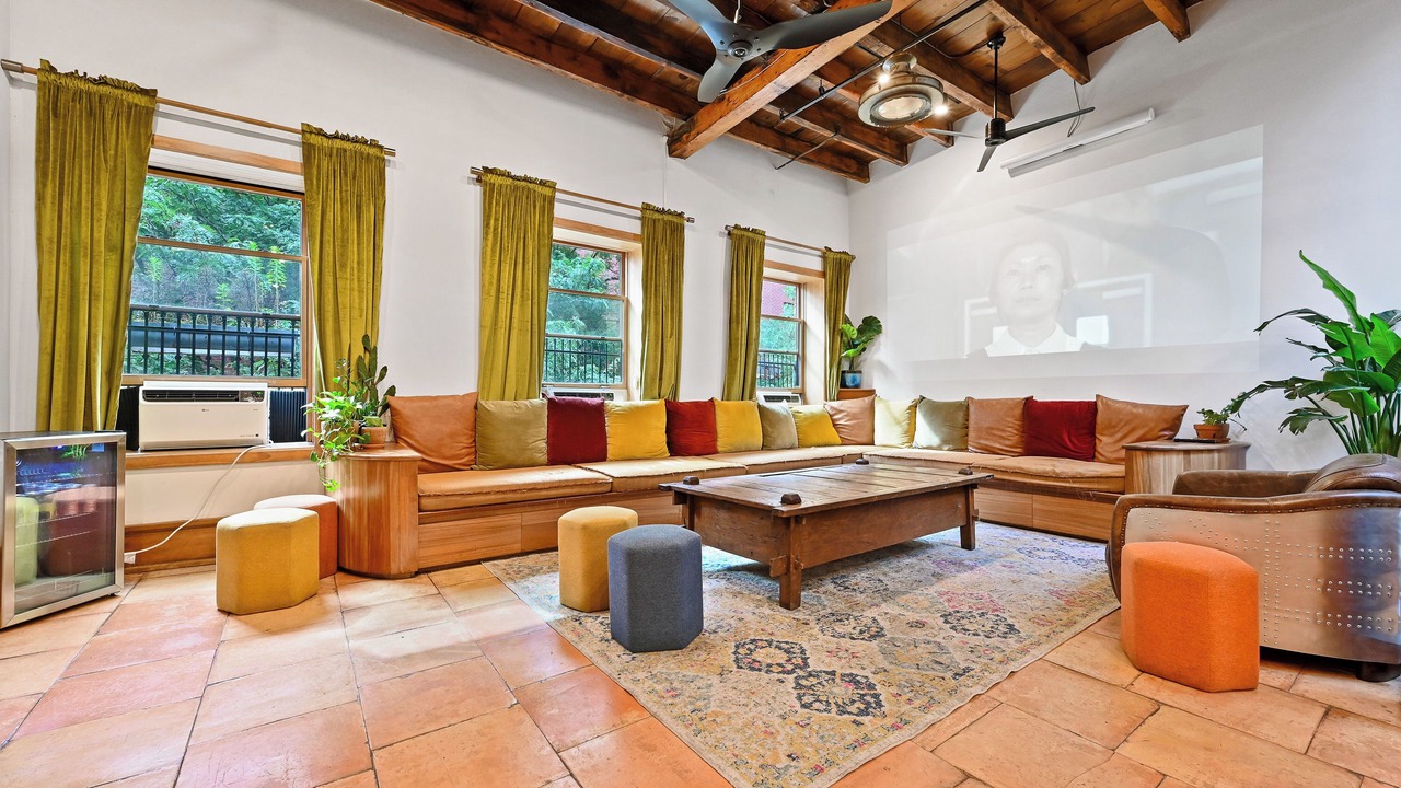 Photo of Livingroom in Bowery
