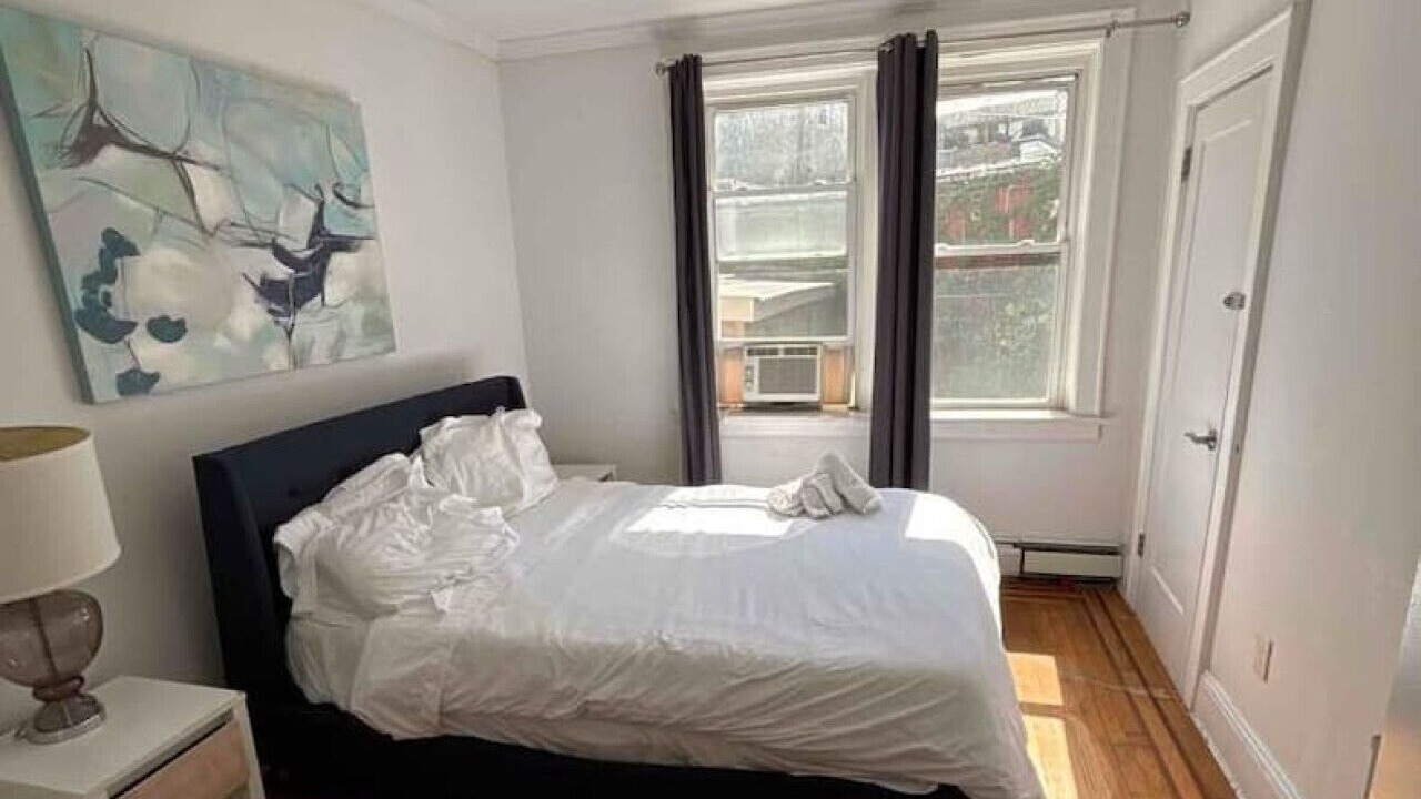 Photo of Bedroom in Harsimus Cove