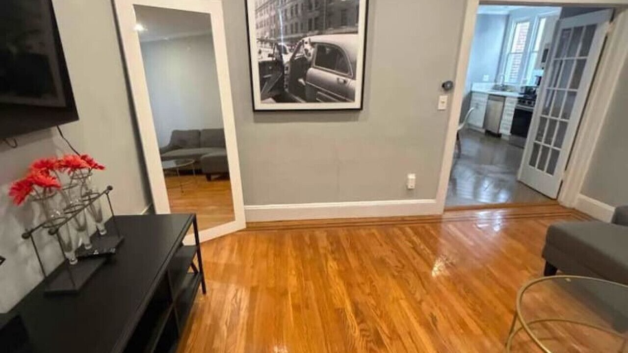 Photo of Livingroom in Harsimus Cove