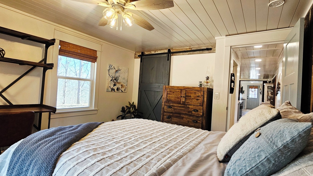 Photo of Bedroom in Jasper