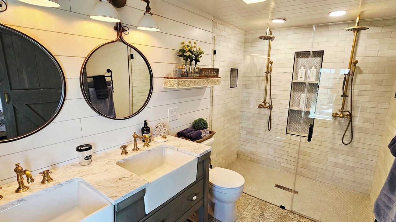 Photo of Bathroom in Jasper